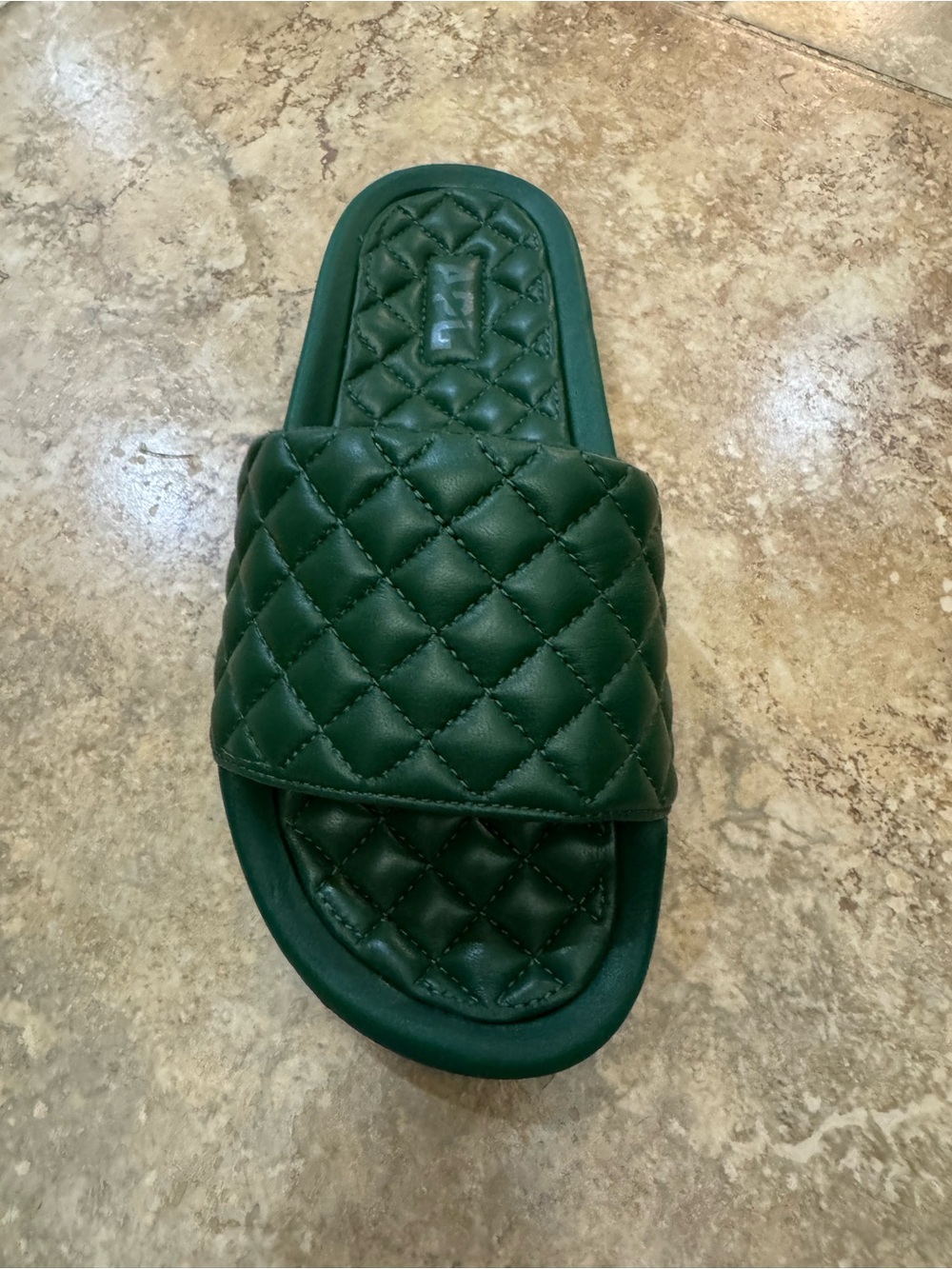 APL Quilted Slide in Forest Green